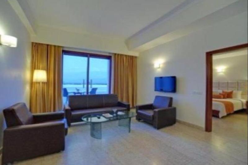 Royal Sarovar Portico סיליגורי מראה חיצוני תמונה